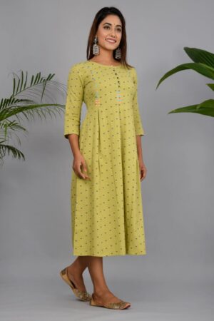 Designer Kurtis - Upto 50% to 80% OFF on Stylish Designer Kurtis Online at  Best Prices - Flipkart.com